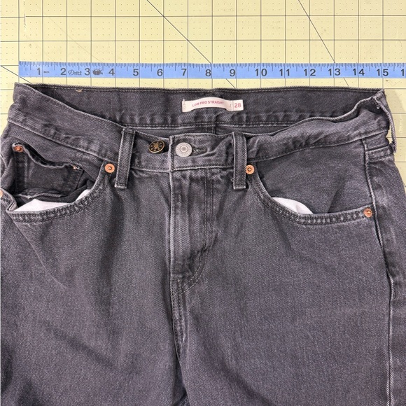 Black Levi’s Low Pro Straight Jeans - Picture 15 of 16